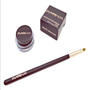 Black Eyeliner Makeup & Brush Kit